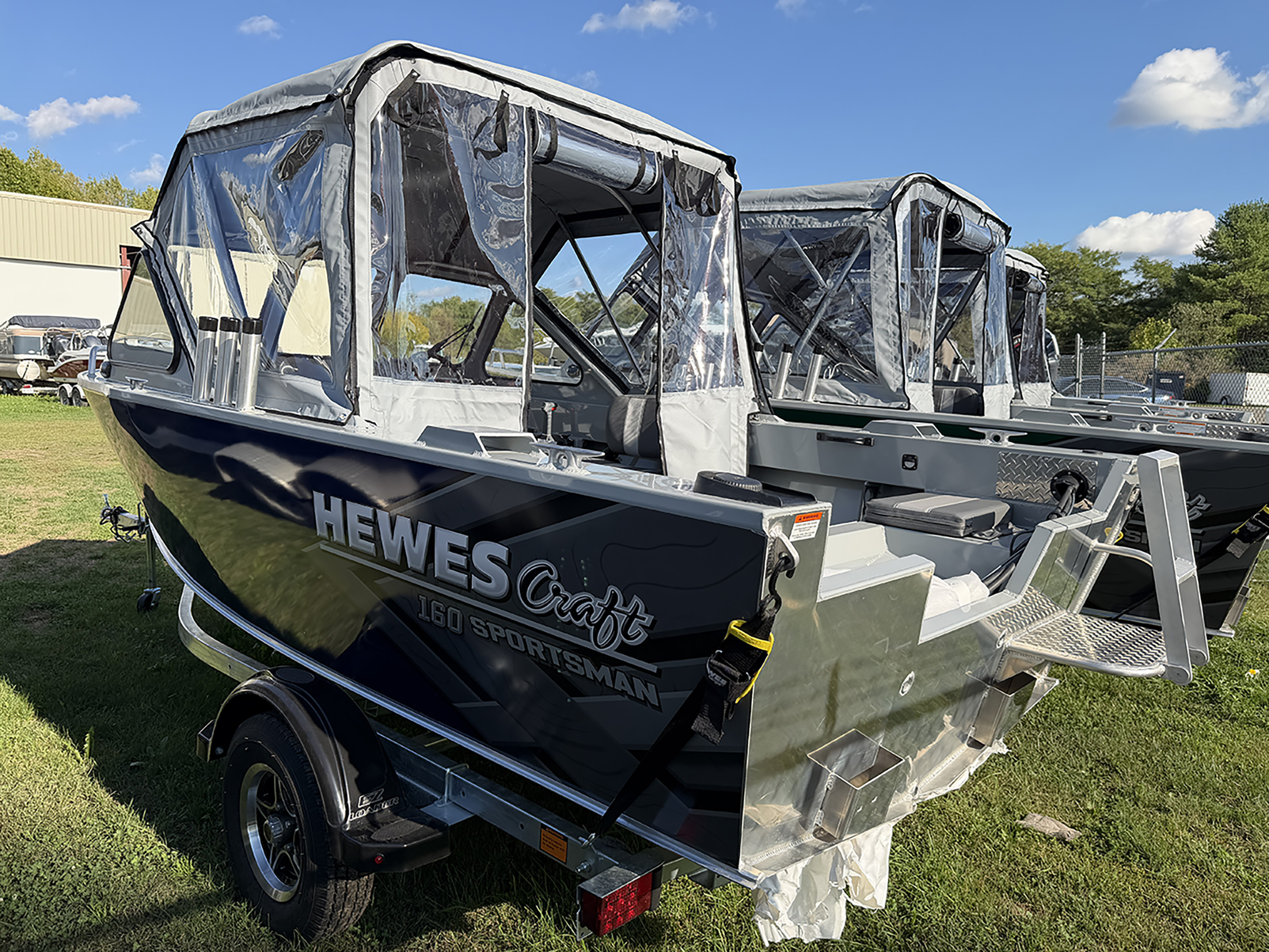 2026 Hewescraft Sportsman 160 - Gray/Black